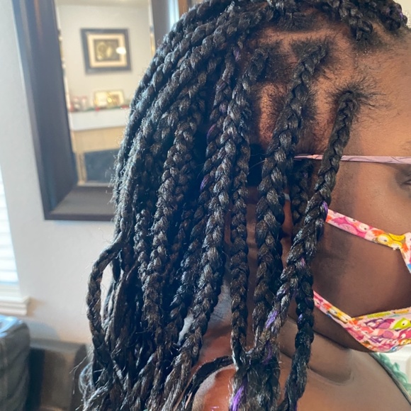 Hair - Picture 3 of 8